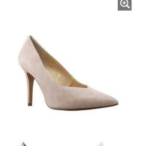 NEW Vince Camuto nude pump